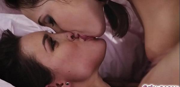  Gabi Paltrova french kissing with Jenna Sativa